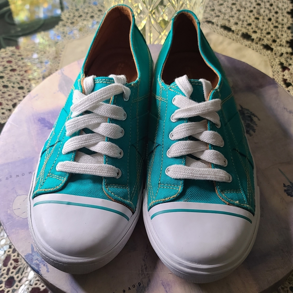 Naturalizer lace up sneakers Turquoise blue